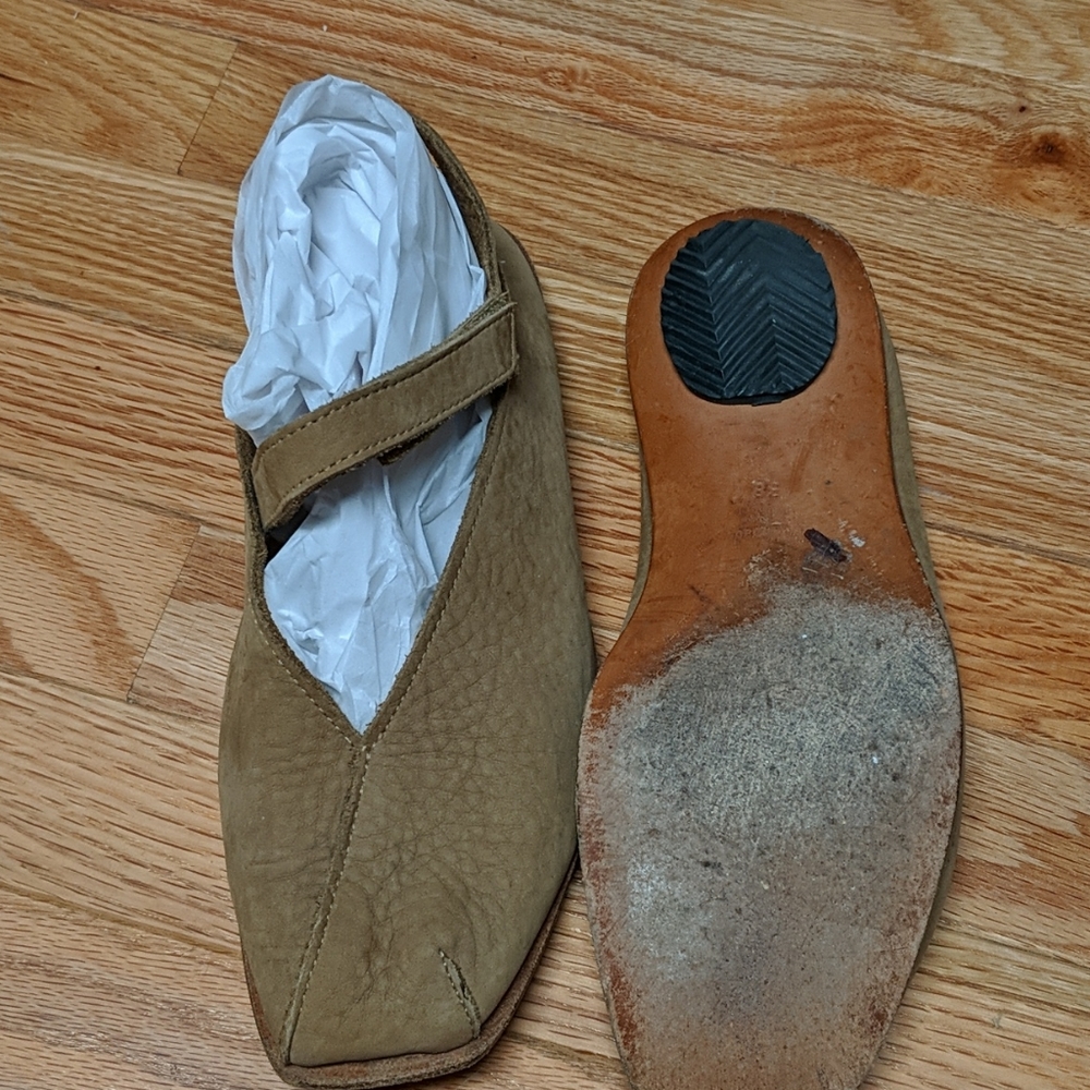 Cydwoq flats, size 38 (8).